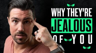 5 Spiritual Reasons Someone is Jealous of YOU